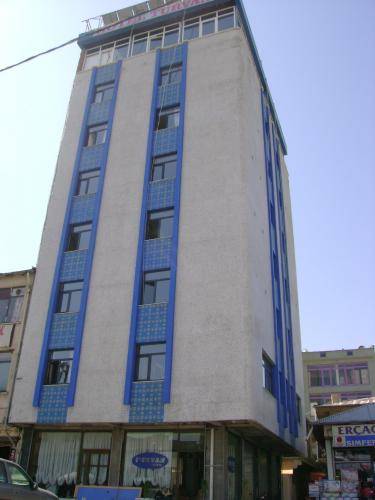 INTERNATIONAL HOTEL